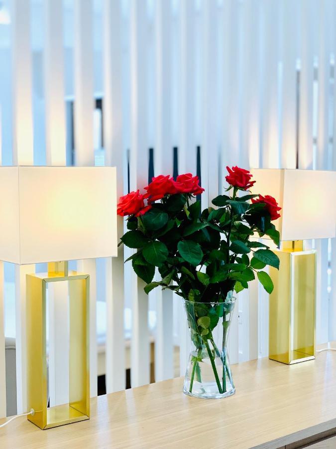 Apartament W Centrum Miasta Z Darmowym Parkingiem Dla Dwojga -Apartamenty Pod Zlotym Lwem Kłodzko Eksteriør billede